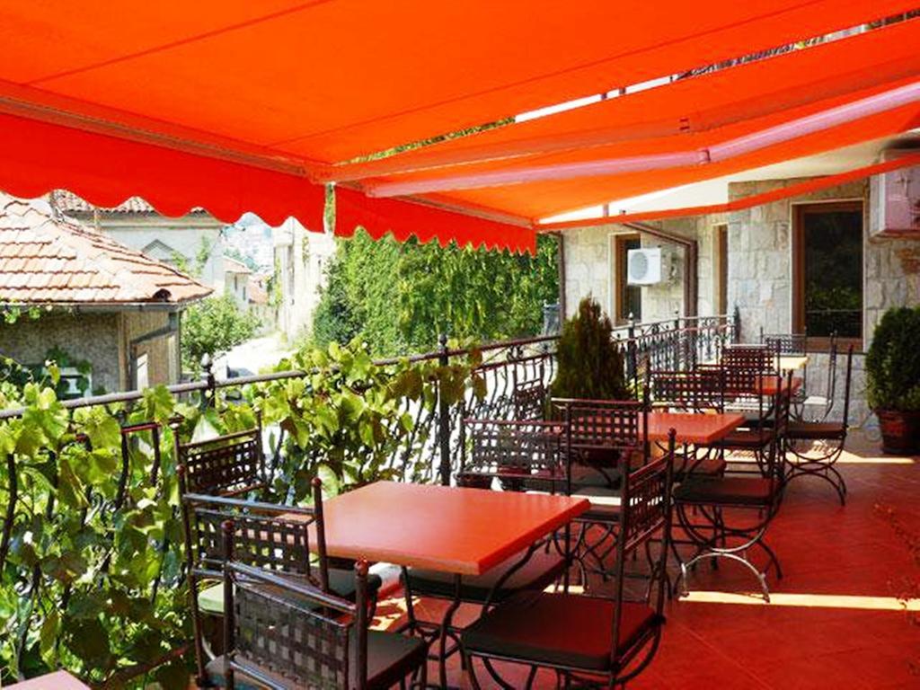 Family Hotel Silvestar Veliko Tarnovo Eksteriør billede
